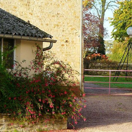 Villa En Campagne Au Locheur + Piscine Le Locheur Eksteriør billede