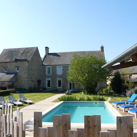 Villa En Campagne Au Locheur + Piscine Le Locheur Eksteriør billede