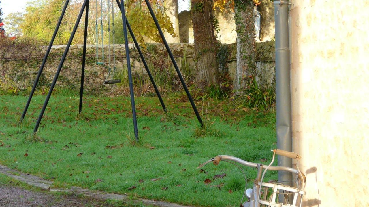 Villa En Campagne Au Locheur + Piscine Le Locheur Eksteriør billede